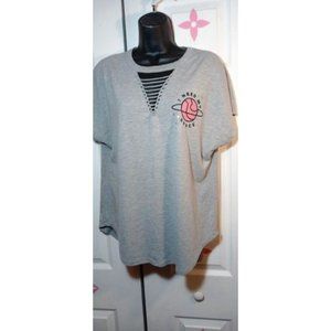 A.W.A.K.E. I NEED MY SPACE GRAY TOP SiZE XL